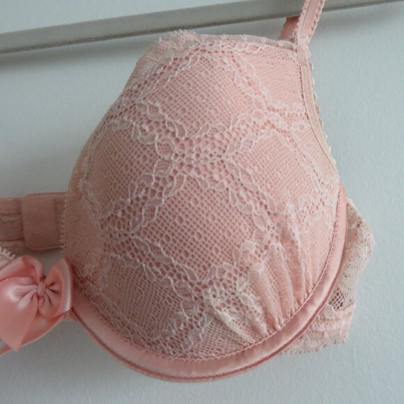 PASSIONATA BY CHANTELLE Let's Play Push-Up T-Shirt Underwire Bra Blush Pink Lace - Picture 5 of 15